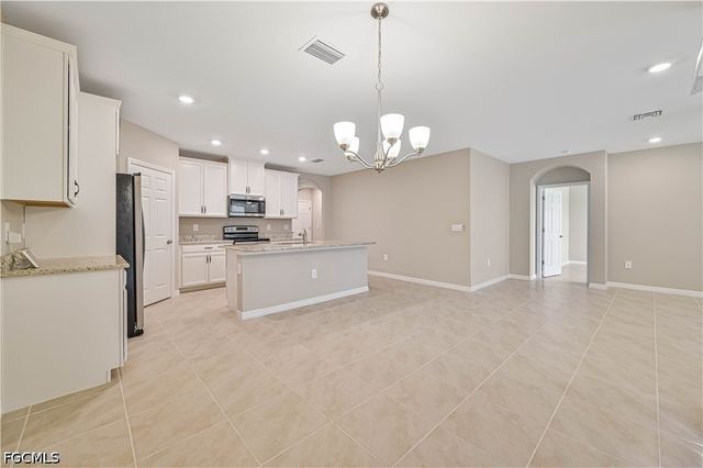 4226 Bloomfield ST, Fort Myers, FL 33916