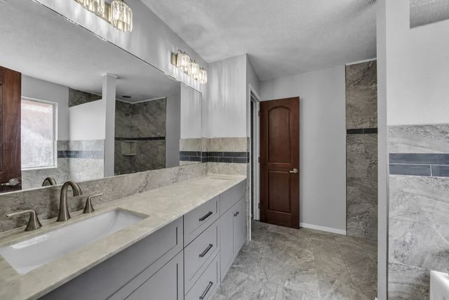 4024 Busch Gardens Drive, Fort Worth, TX 76123