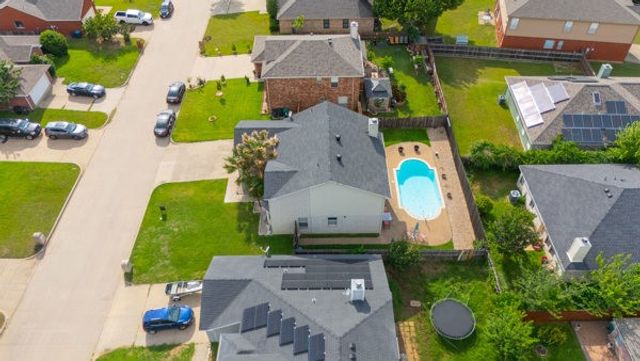4024 Busch Gardens Drive, Fort Worth, TX 76123