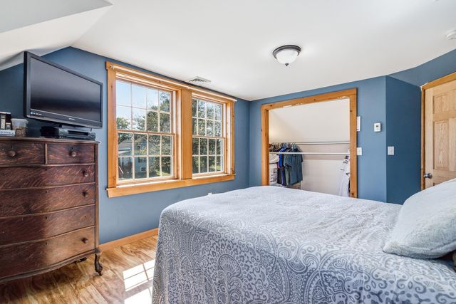 31 Pages Lane, Hampton Falls, NH 03844