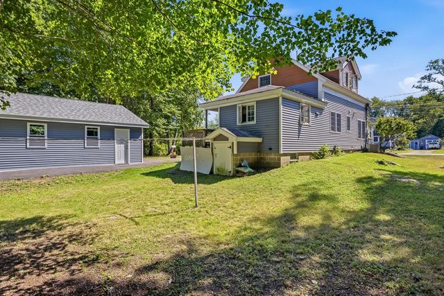 31 Pages Lane, Hampton Falls, NH 03844