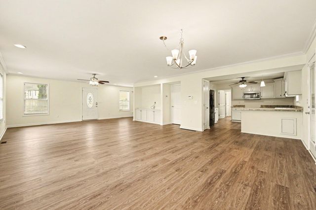 106 Legacy Drive, Berea, KY 40403