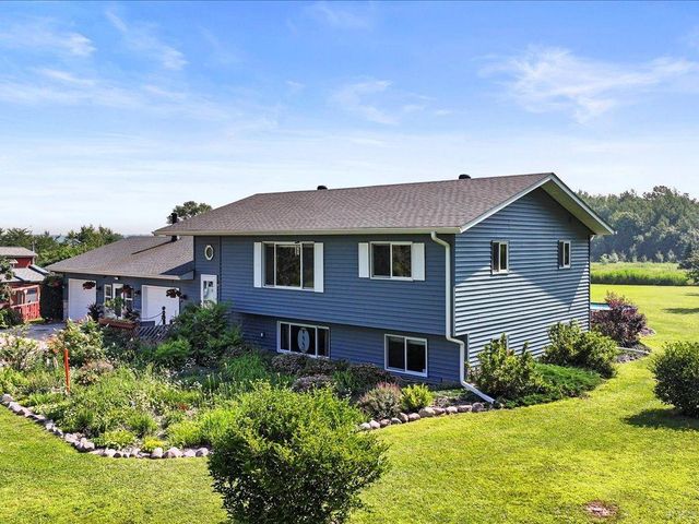 9936 Oakridge Road, Brainerd, MN 56401