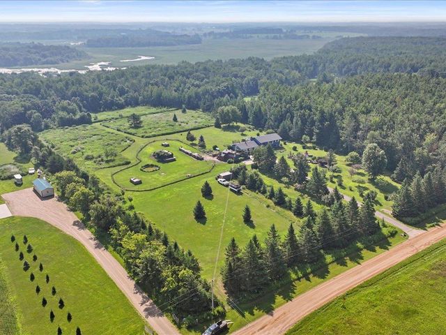 9936 Oakridge Road, Brainerd, MN 56401