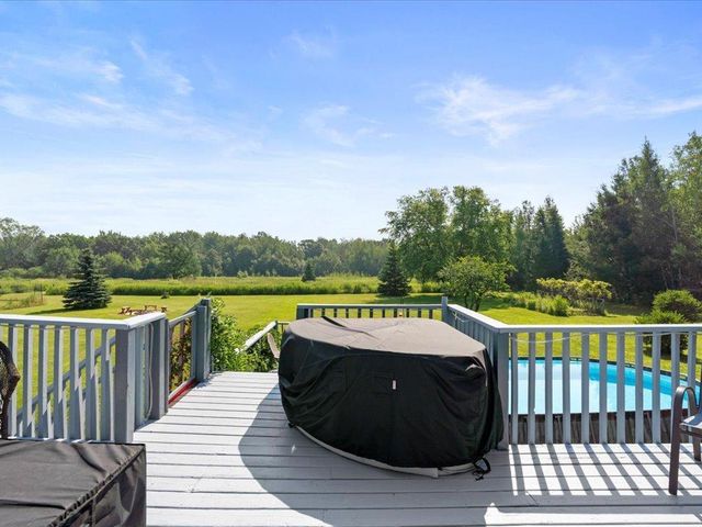 9936 Oakridge Road, Brainerd, MN 56401