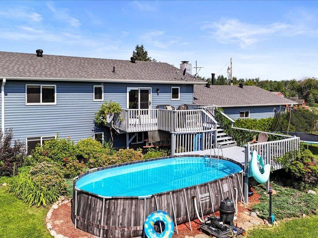 9936 Oakridge Road, Brainerd, MN 56401