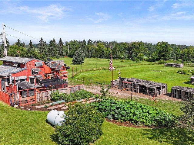 9936 Oakridge Road, Brainerd, MN 56401