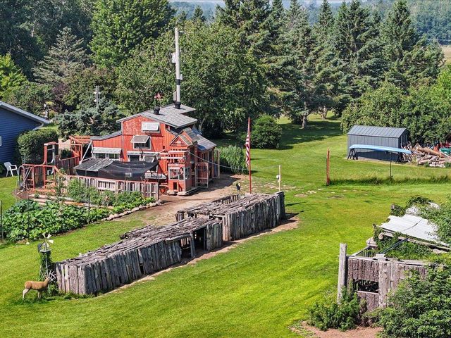 9936 Oakridge Road, Brainerd, MN 56401