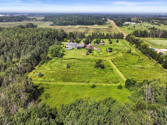 9936 Oakridge Road, Brainerd, MN 56401