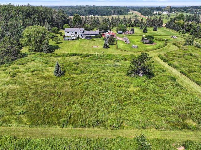 9936 Oakridge Road, Brainerd, MN 56401