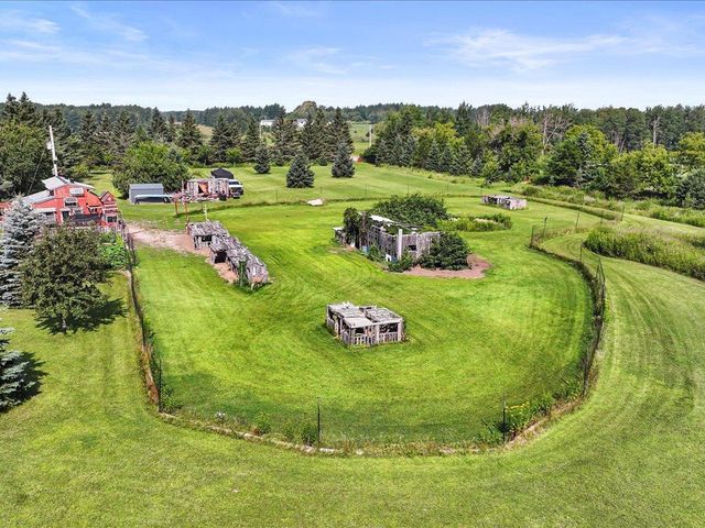 9936 Oakridge Road, Brainerd, MN 56401