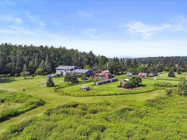 9936 Oakridge Road, Brainerd, MN 56401