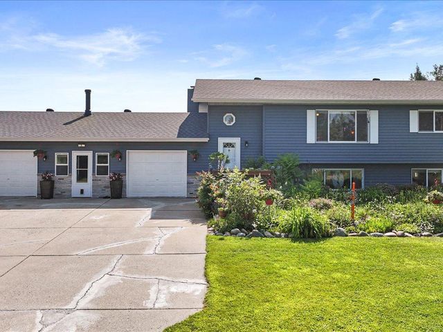 9936 Oakridge Road, Brainerd, MN 56401