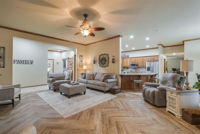 4161 Darril Road, Edmond, OK 73025