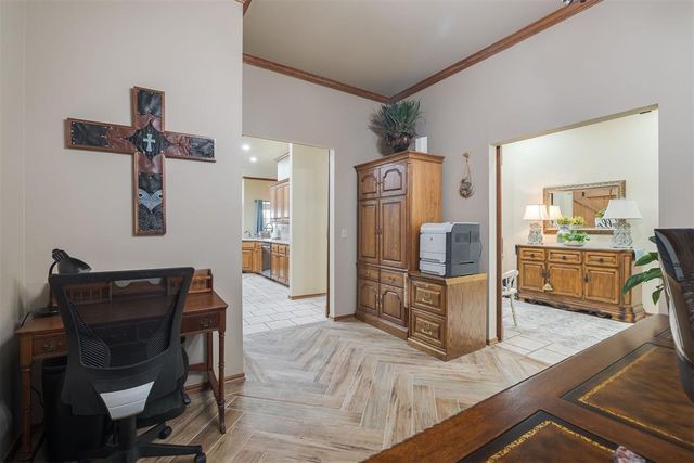 4161 Darril Road, Edmond, OK 73025