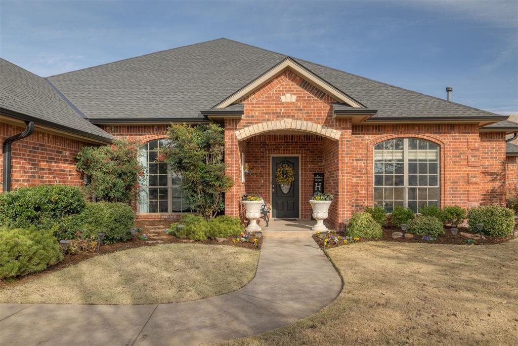 4161 Darril Road, Edmond, OK 73025