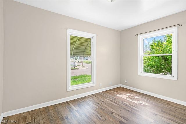 910 Ardella Avenue, Akron, OH 44306