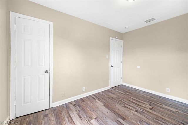 910 Ardella Avenue, Akron, OH 44306