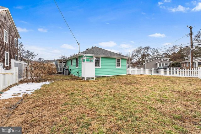 20587 BAY RD, Rehoboth Beach, DE 19971