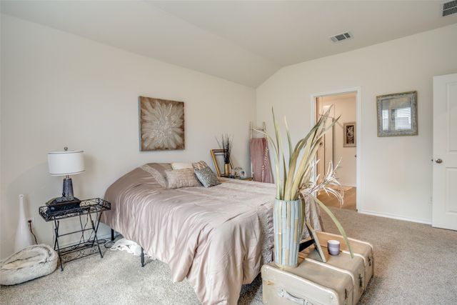811 Primrose Lane, Pilot Point, TX 76258