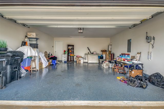 811 Primrose Lane, Pilot Point, TX 76258
