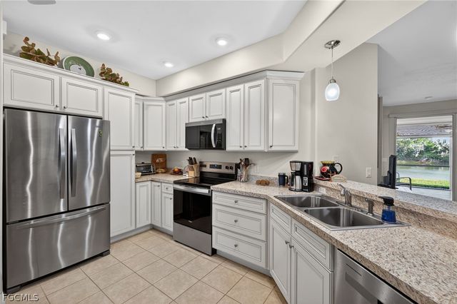 10119 Colonial Country Club BLVD 1906, Fort Myers, FL 33913