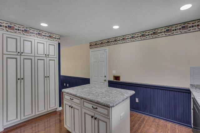 201 Key Boulevard, Pataskala, OH 43062