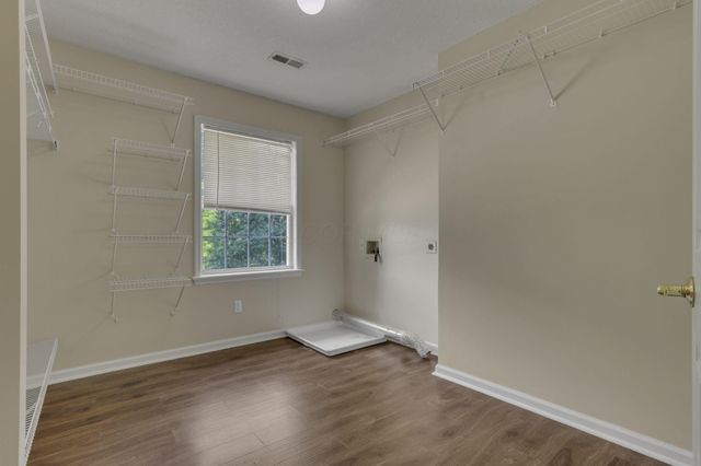 201 Key Boulevard, Pataskala, OH 43062