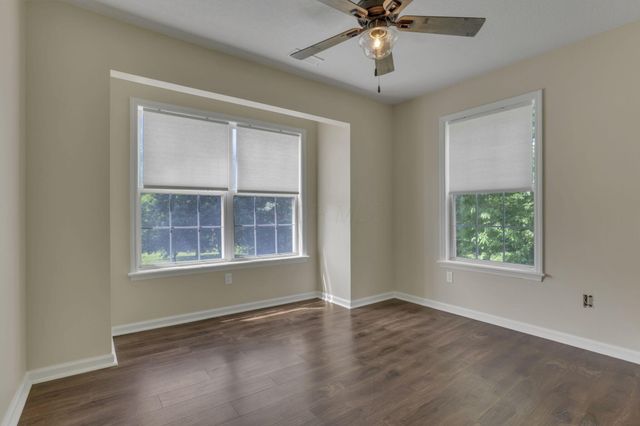 201 Key Boulevard, Pataskala, OH 43062