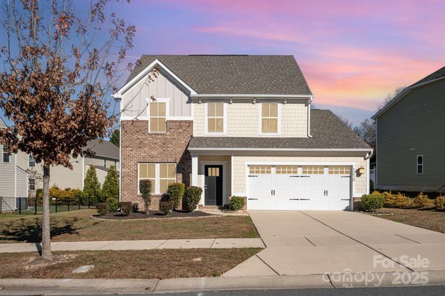 1210 Longwall Lane, Matthews, NC 28104