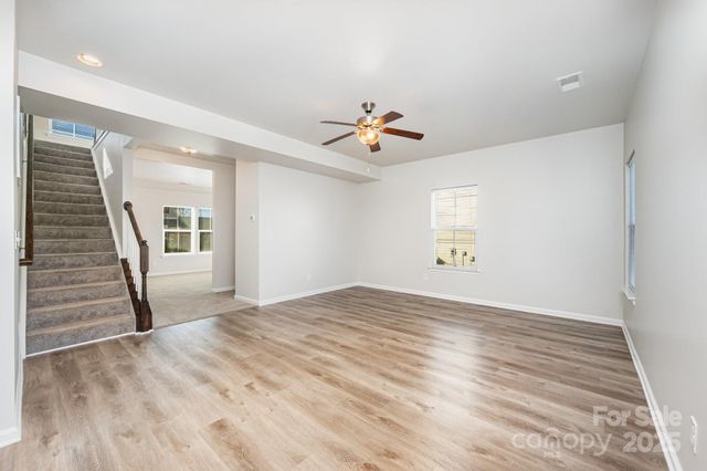 1210 Longwall Lane, Matthews, NC 28104