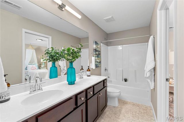 1 TBB Wyndham @ Wyndemere Addition, St Louis, MO 63131