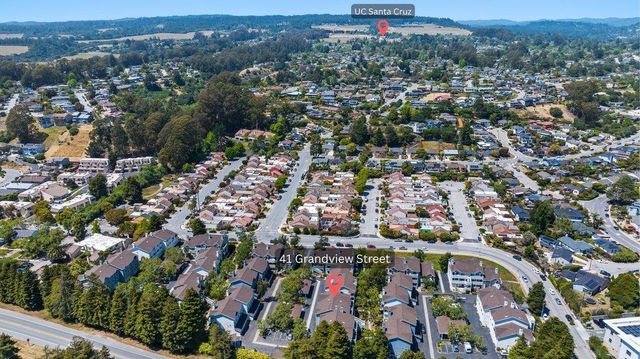 41 Grandview Street 1101, Santa Cruz, CA 95060