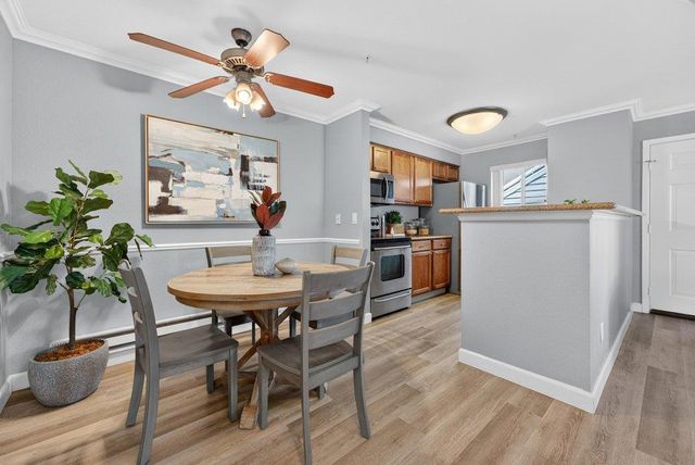 41 Grandview Street 1101, Santa Cruz, CA 95060