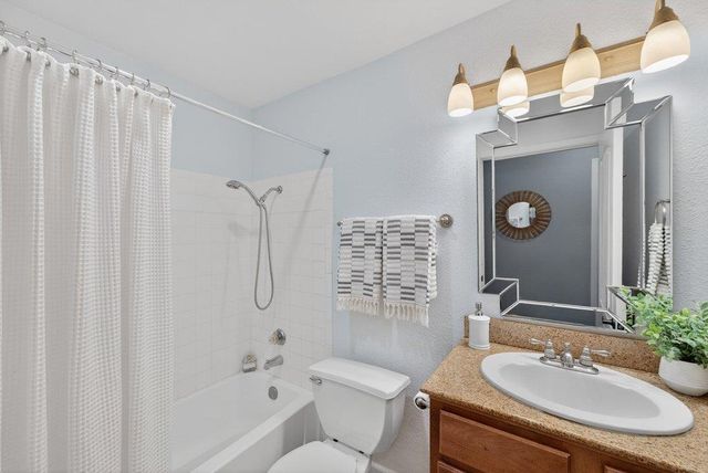 41 Grandview Street 1101, Santa Cruz, CA 95060
