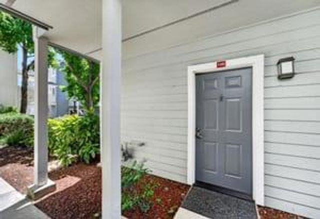 41 Grandview Street 1101, Santa Cruz, CA 95060