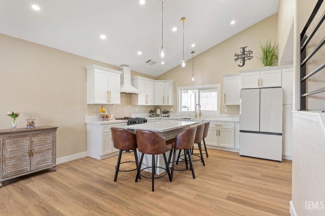 799 Moscato Street, Mcfarland, CA 93250