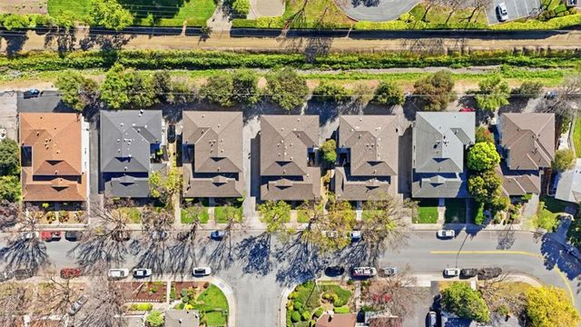 504 Hawthorn Avenue, Sunnyvale, CA 94086