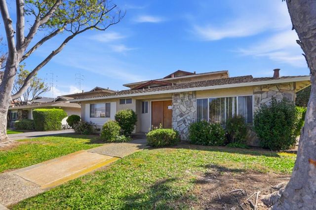 504 Hawthorn Avenue, Sunnyvale, CA 94086