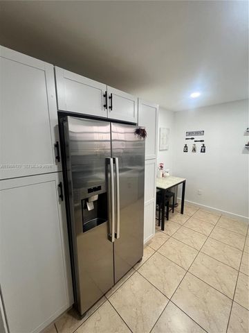 2243 SE 27th Dr 103-D, Homestead, FL 33035