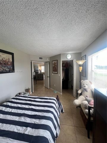 2243 SE 27th Dr 103-D, Homestead, FL 33035