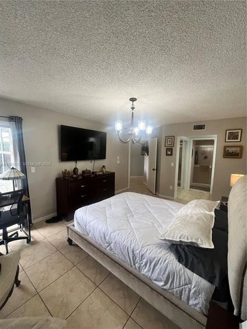 2243 SE 27th Dr 103-D, Homestead, FL 33035