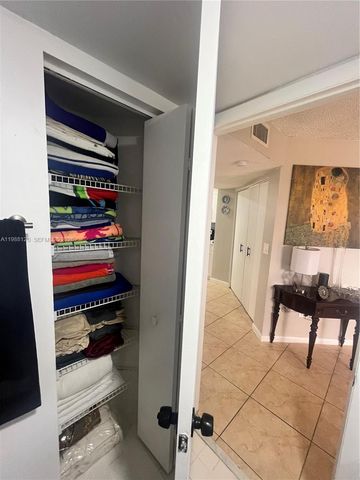 2243 SE 27th Dr 103-D, Homestead, FL 33035