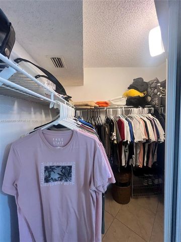 2243 SE 27th Dr 103-D, Homestead, FL 33035