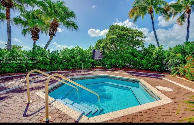 2243 SE 27th Dr 103-D, Homestead, FL 33035