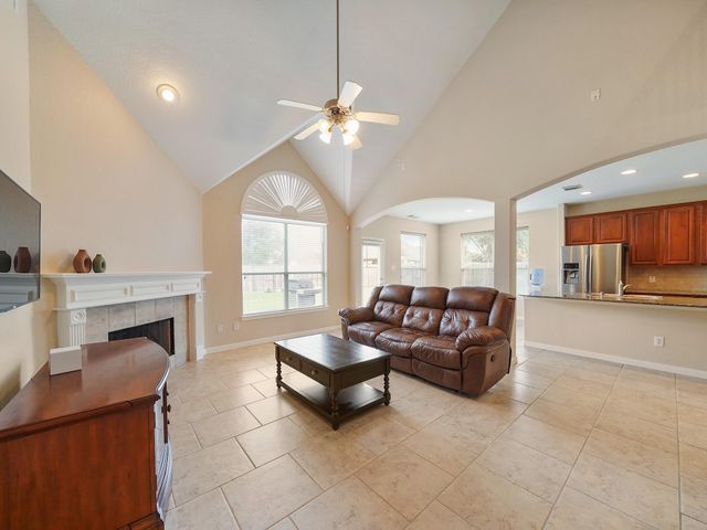 9807 Eagle Peak Court, Katy, TX 77494