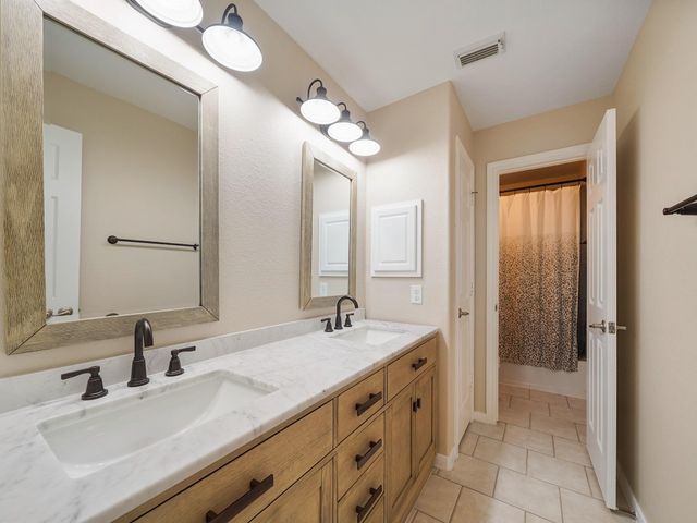 9807 Eagle Peak Court, Katy, TX 77494