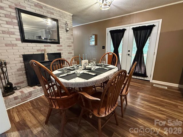 4620 Maplecrest Drive, Gastonia, NC 28056