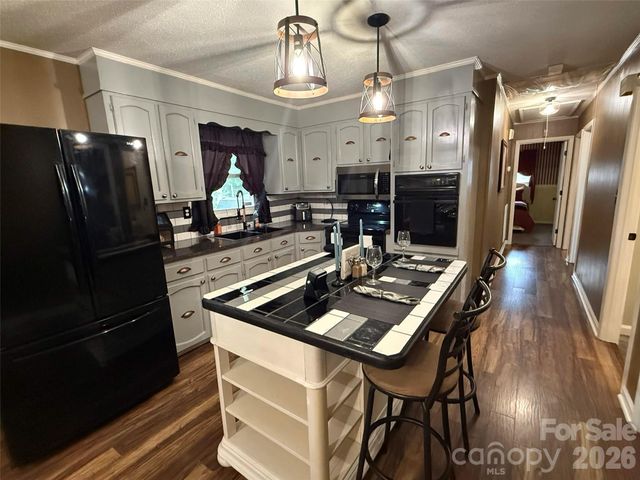 4620 Maplecrest Drive, Gastonia, NC 28056