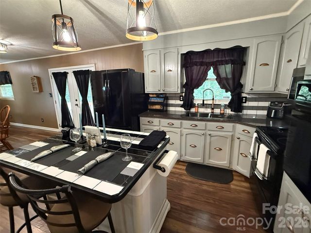 4620 Maplecrest Drive, Gastonia, NC 28056
